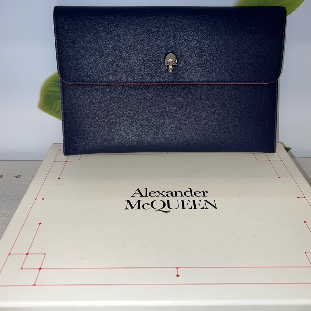 Alexander maqueen clutch